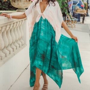 NWT $128 Buddy Love Pink/Green Flowy Silk Dress/Cover Up Size Medium/Large NEW